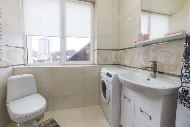 Апартаменты Apartments near Dolphinarium Трускавец-17